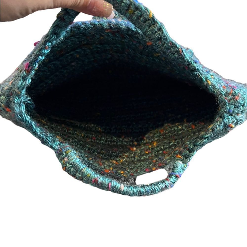 Hand Crafted Hand Purse - Picture 3 of 6